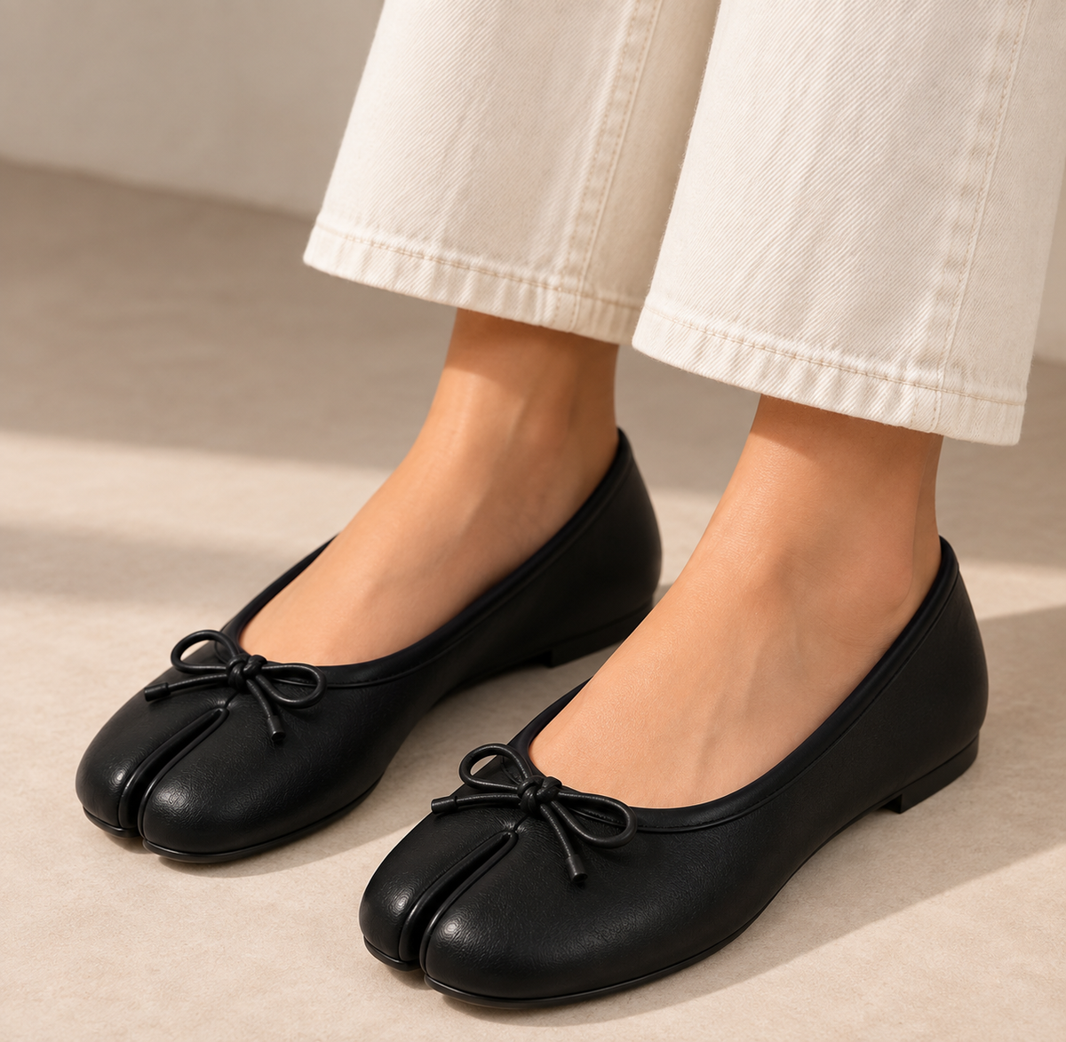 Ballerine Tabi à Nœud — Noir