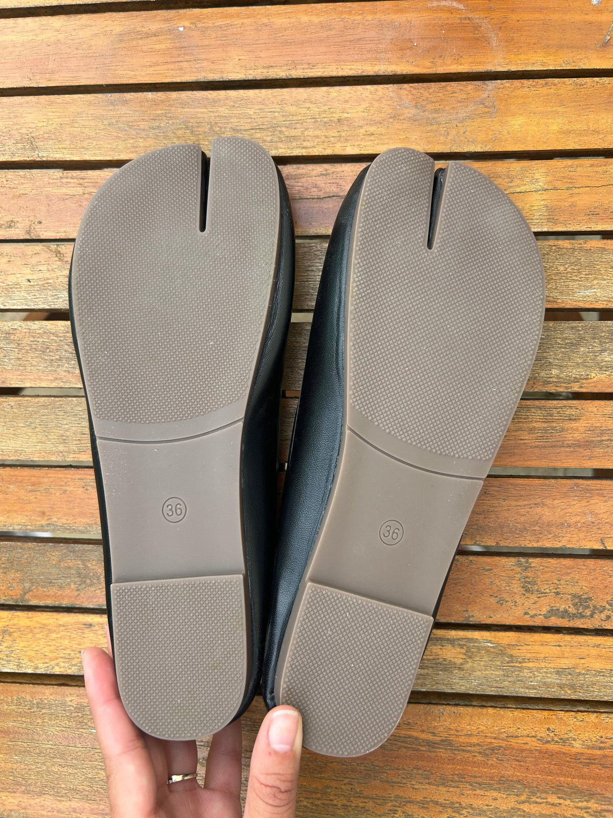 Ballerine Tabi Classique — Noir