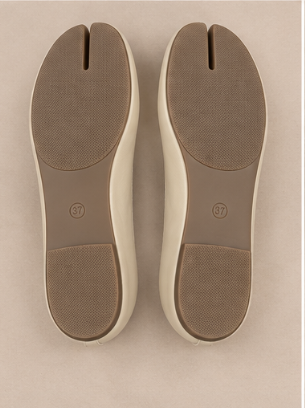 Ballerine Tabi Classique — Beige