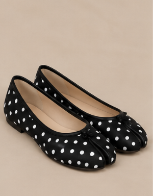 Ballerine Tabi à Pois — Noir & Blanc